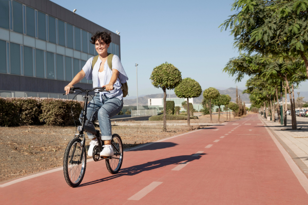 Desbravando a Cidade por Trilhas Urbanas: Ciclismo de Longa Distância com Bicicletas Dobráveis